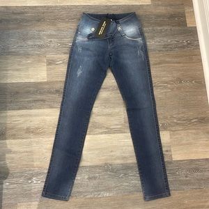 Brasilian jean’s skinny fit